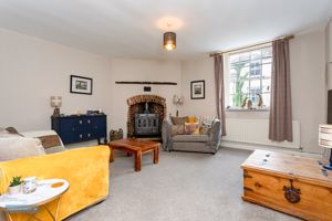 Sitting Room- click for photo gallery